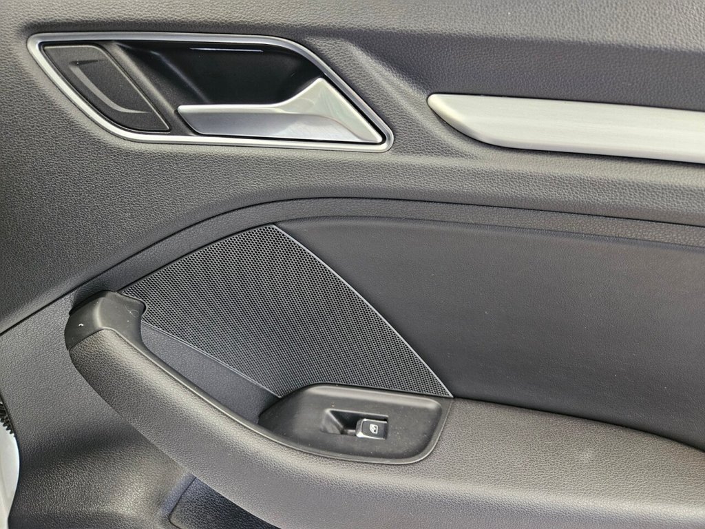 Used Audi A3 2016 for sale - 76686342: Photo 32