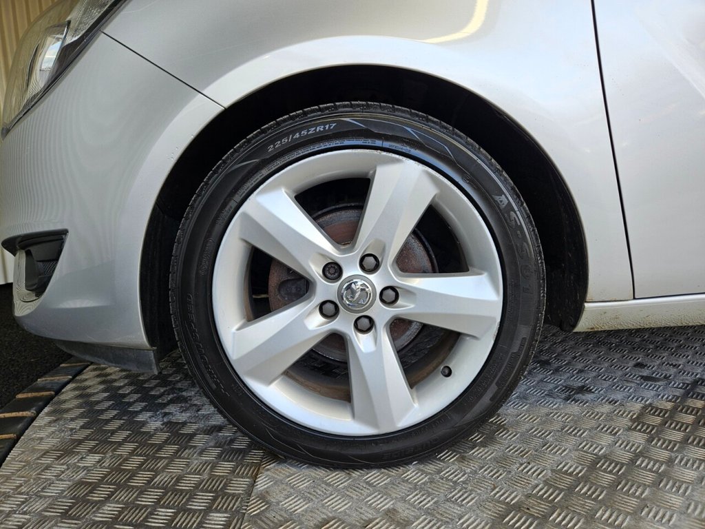 Used Vauxhall Meriva 2015 for sale - 77498822: Photo 12