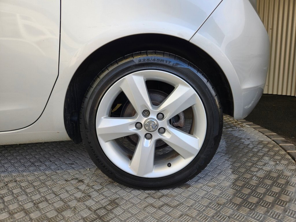 Used Vauxhall Meriva 2015 for sale - 77498822: Photo 13