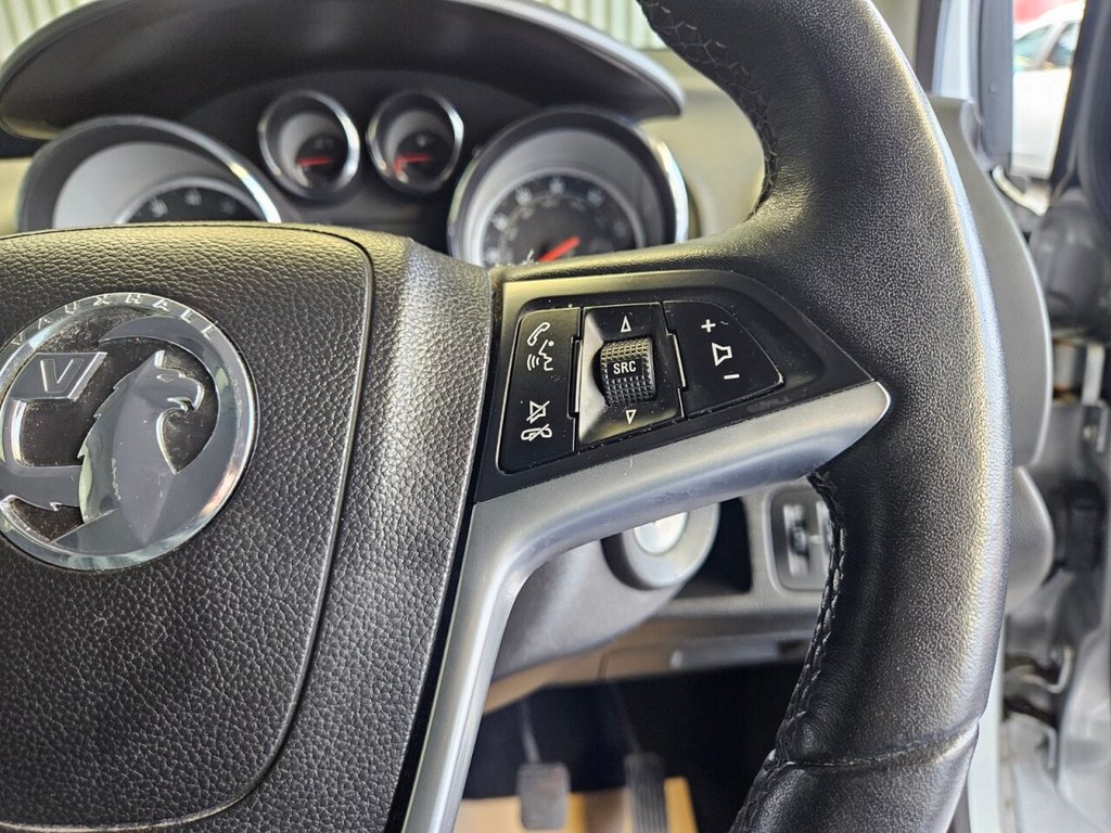 Used Vauxhall Meriva 2015 for sale - 77498822: Photo 15