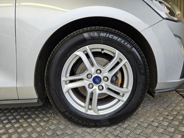 Used Ford Focus 2019 for sale - 76236066: Photo 11