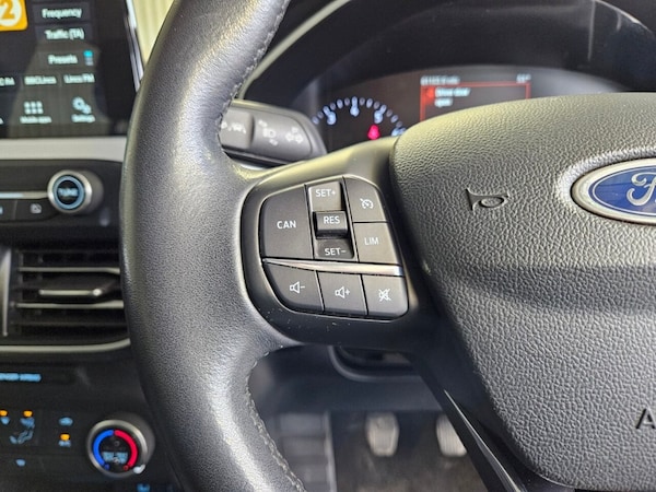 Used Ford Focus 2019 for sale - 76236066: Photo 16