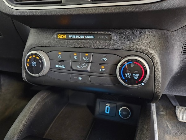Used Ford Focus 2019 for sale - 76236066: Photo 29