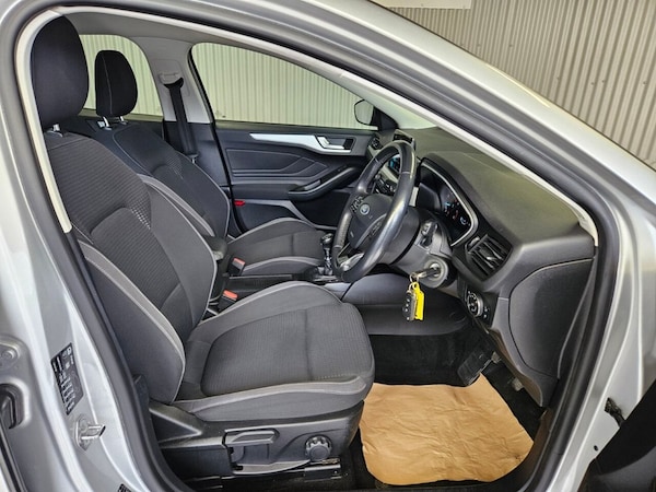 Used Ford Focus 2019 for sale - 76236066: Photo 31