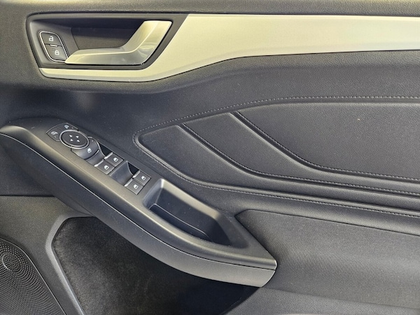 Used Ford Focus 2019 for sale - 76236066: Photo 33