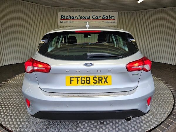 Used Ford Focus 2019 for sale - 76236066: Photo 4