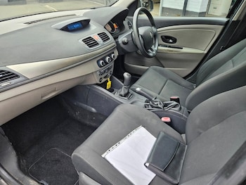 Used Renault Megane 2011 for sale - 78806490: Photo