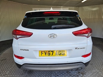 Used Hyundai TUCSON 2017 for sale - 79072480: Photo