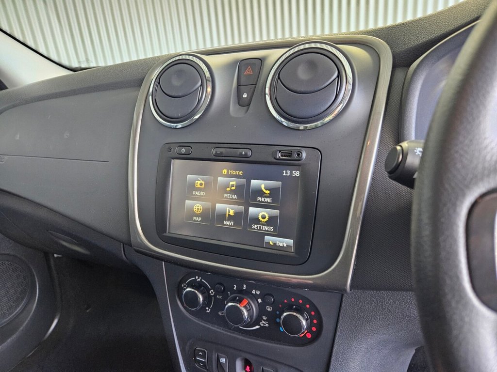 Used Dacia Sandero Stepway 2015 for sale - 78069260: Photo 17