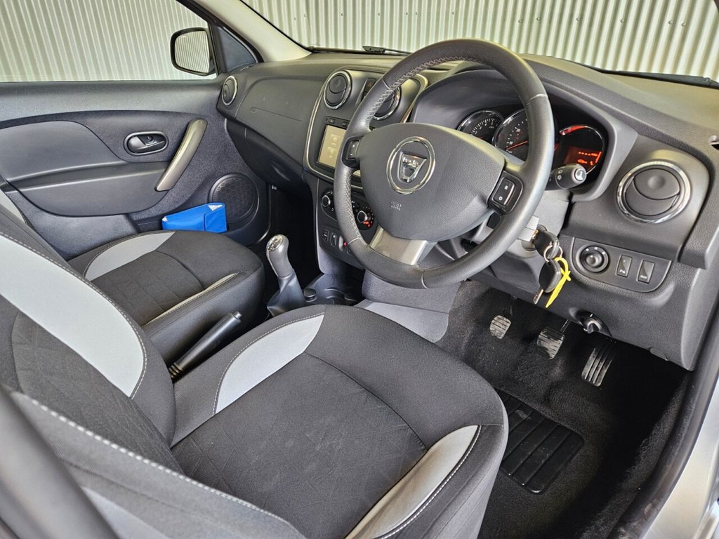 Used Dacia Sandero Stepway 2015 for sale - 78069260: Photo 22