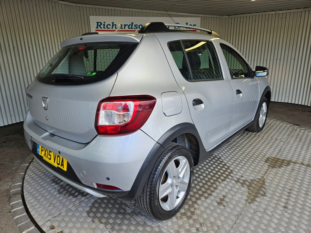 Used Dacia Sandero Stepway 2015 for sale - 78069260: Photo 3