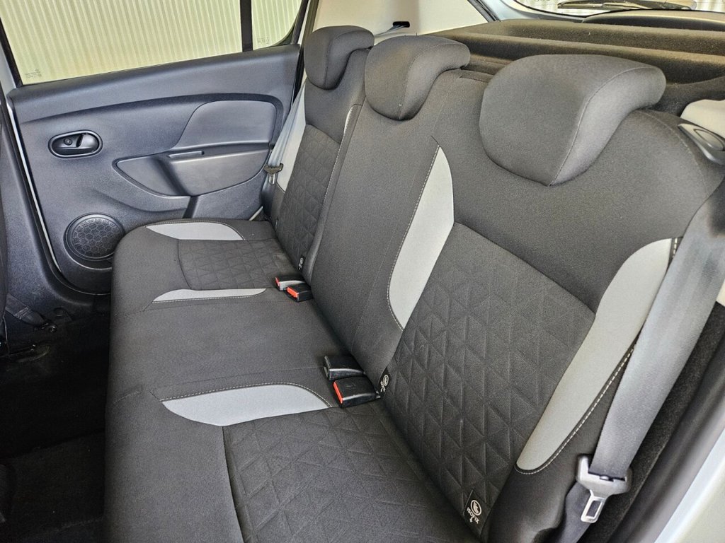 Used Dacia Sandero Stepway 2015 for sale - 78069260: Photo 31