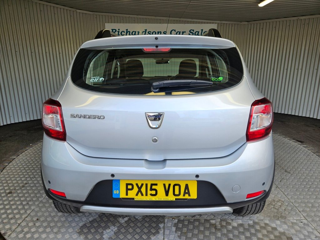 Used Dacia Sandero Stepway 2015 for sale - 78069260: Photo 4