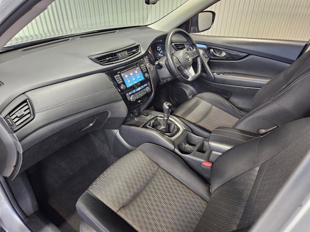 Used Nissan X-Trail 2017 for sale - 76582556: Photo 35