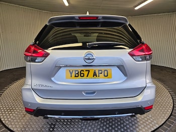 Used Nissan X-Trail 2017 for sale - 76582556: Photo