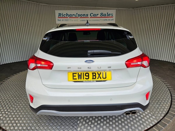 Used Ford Focus 2019 for sale - 75086661: Photo 4