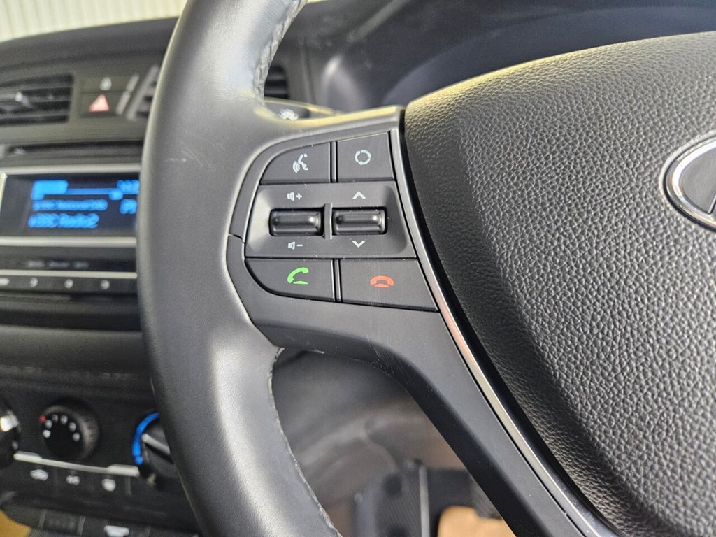 Used Hyundai i20 2017 for sale - 78201004: Photo 16