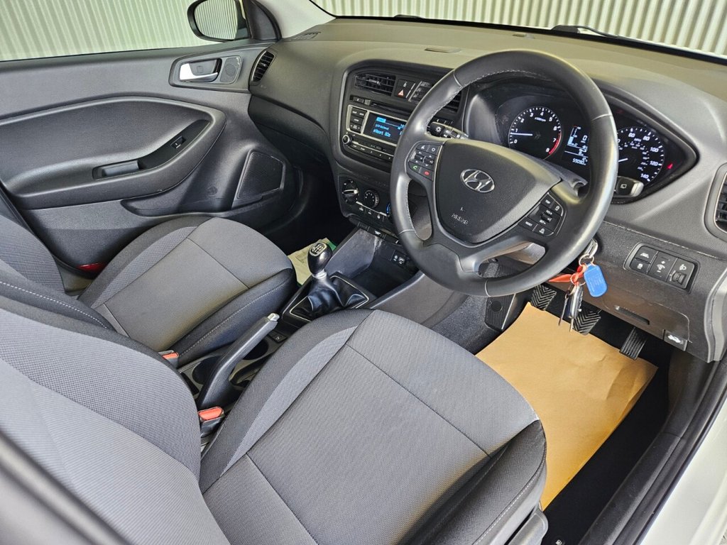 Used Hyundai i20 2017 for sale - 78201004: Photo 20