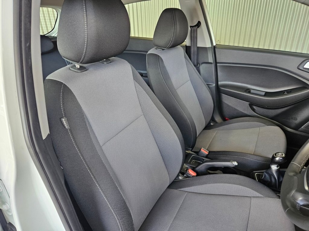 Used Hyundai i20 2017 for sale - 78201004: Photo 21