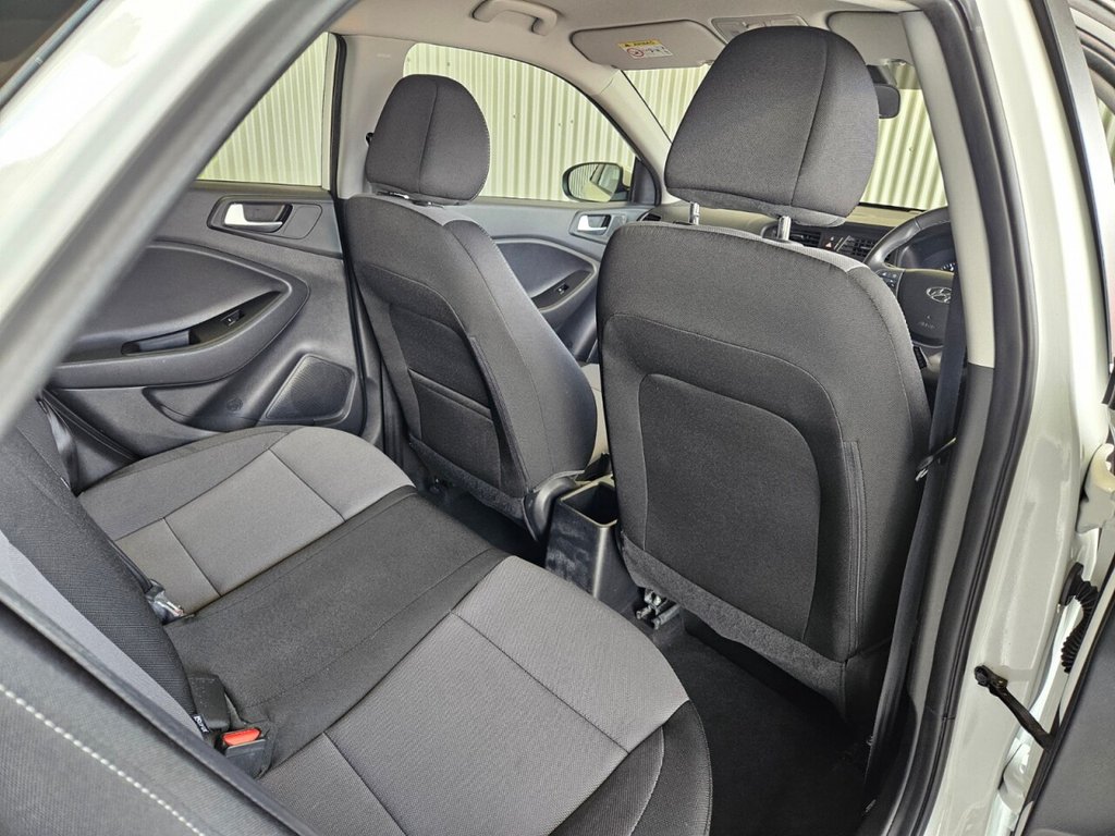 Used Hyundai i20 2017 for sale - 78201004: Photo 23