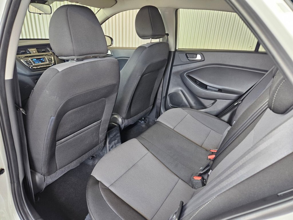 Used Hyundai i20 2017 for sale - 78201004: Photo 27