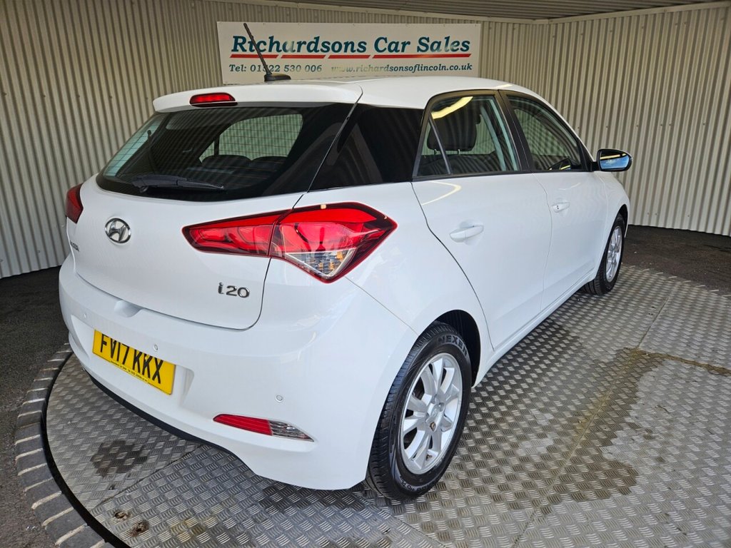 Used Hyundai i20 2017 for sale - 78201004: Photo 3