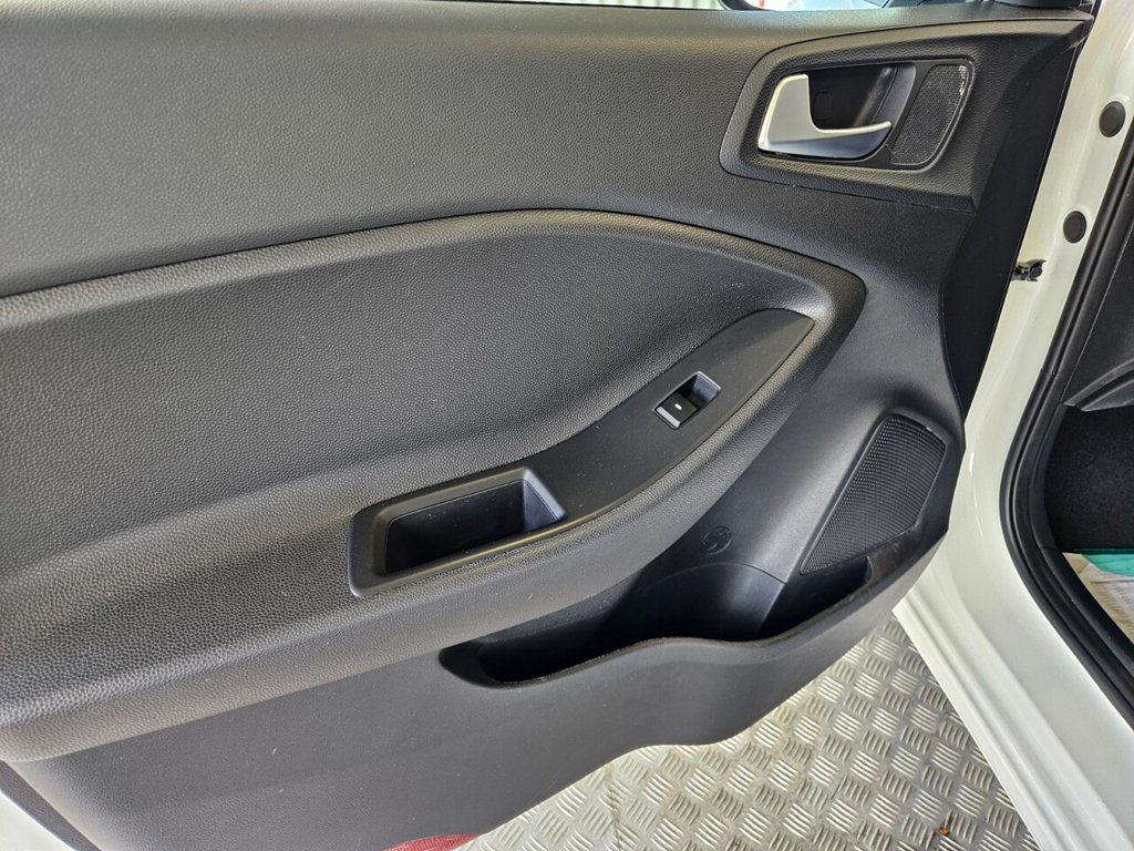 Used Hyundai i20 2017 for sale - 78201004: Photo 34