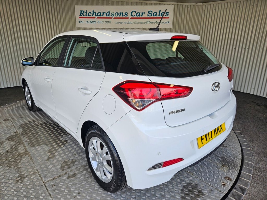 Used Hyundai i20 2017 for sale - 78201004: Photo 6