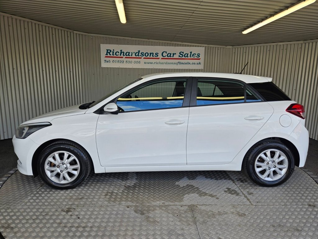 Used Hyundai i20 2017 for sale - 78201004: Photo 7