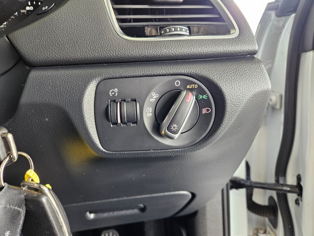 Used Audi Q3 2016 for sale - 78082927: Photo 16