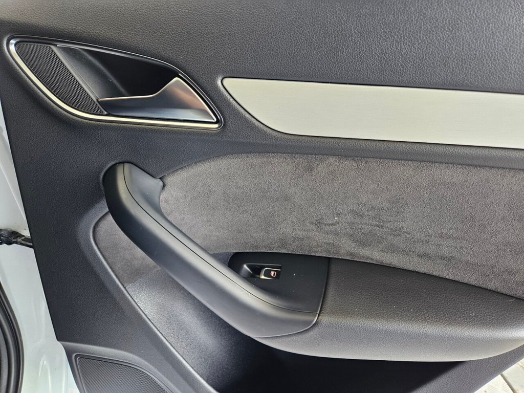 Used Audi Q3 2016 for sale - 78082927: Photo 34