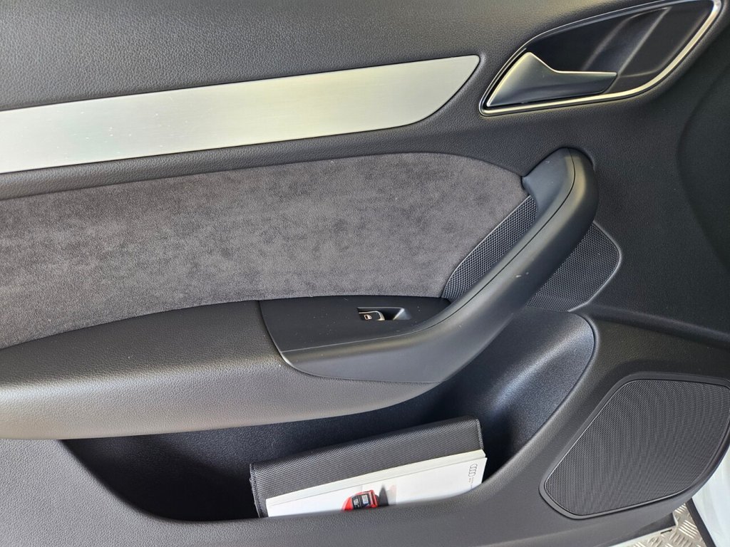 Used Audi Q3 2016 for sale - 78082927: Photo 41