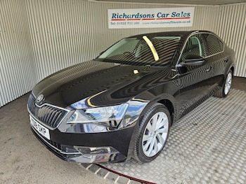 Used Skoda Superb 2018 for sale - 79265851: Photo