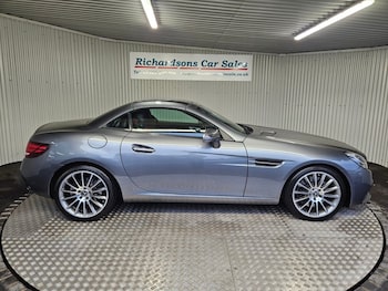 Used Mercedes-Benz SLC 2017 for sale - 77642444: Photo