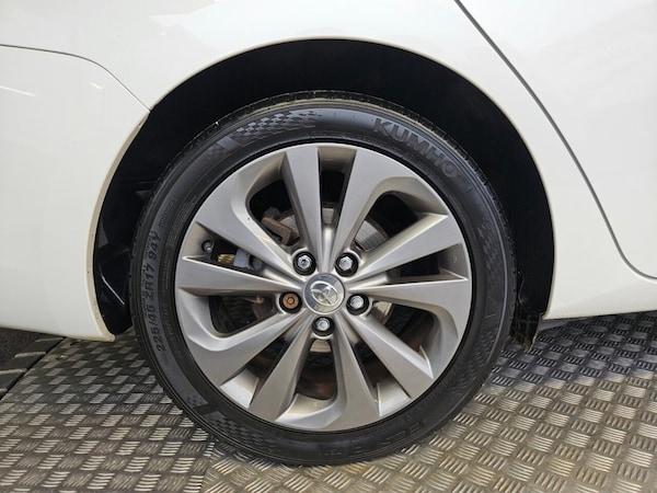Used Toyota Auris 2014 for sale - 76304254: Photo 11