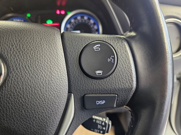 Used Toyota Auris 2014 for sale - 76304254: Photo 14