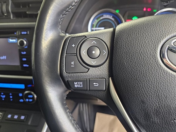 Used Toyota Auris 2014 for sale - 76304254: Photo 15