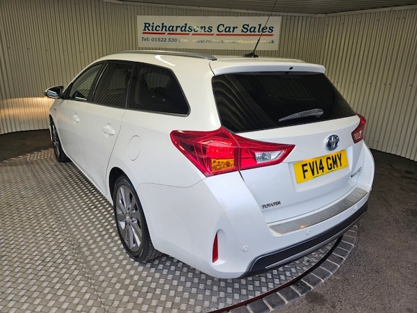 Used Toyota Auris 2014 for sale - 76304254: Photo 6