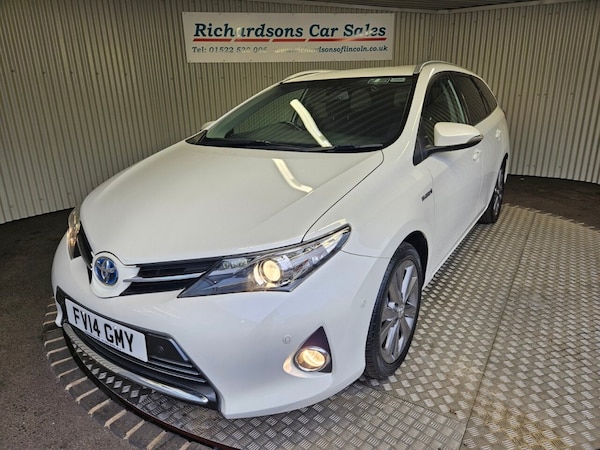 Used Toyota Auris 2014 for sale - 76304254: Photo 8