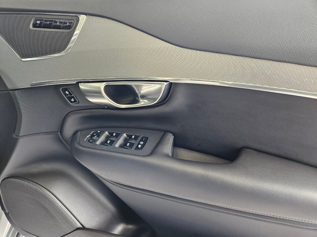 Used Volvo XC90 2023 for sale - 78068605: Photo 22