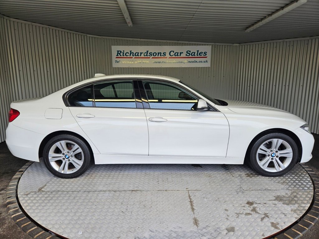 Used BMW 3 Series 2016 for sale - 77693419: Photo 2