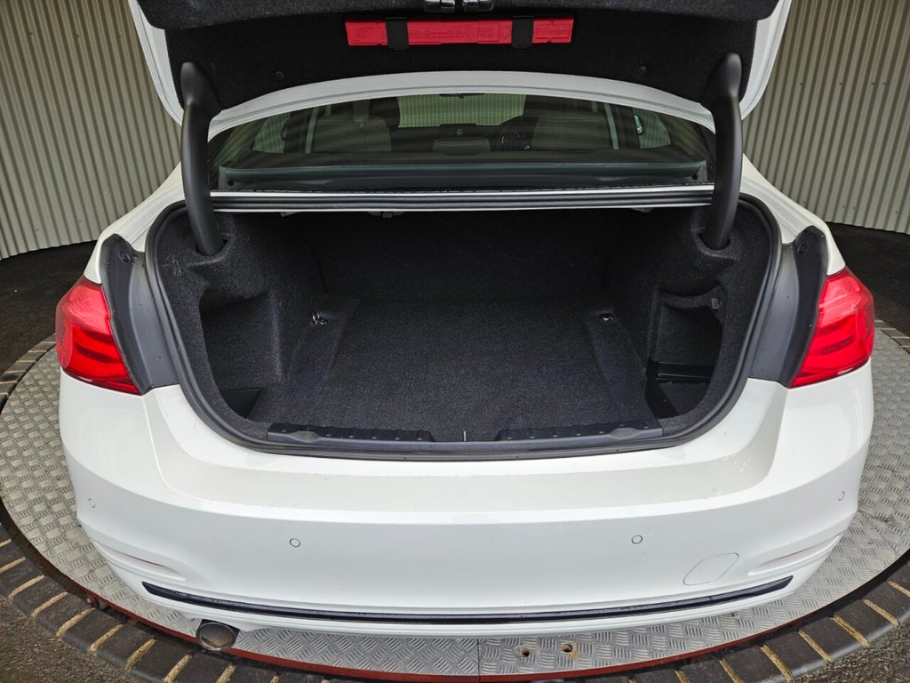 Used BMW 3 Series 2016 for sale - 77693419: Photo 5