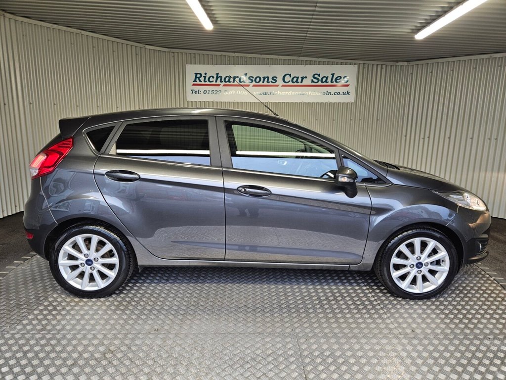 Used Ford Fiesta 2016 for sale - 76417312: Photo 2