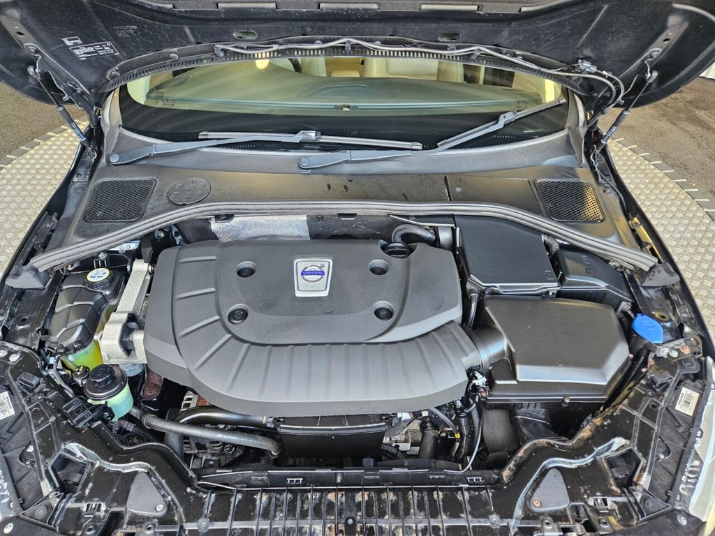 Used Volvo V60 2013 for sale - 76080934: Photo 11