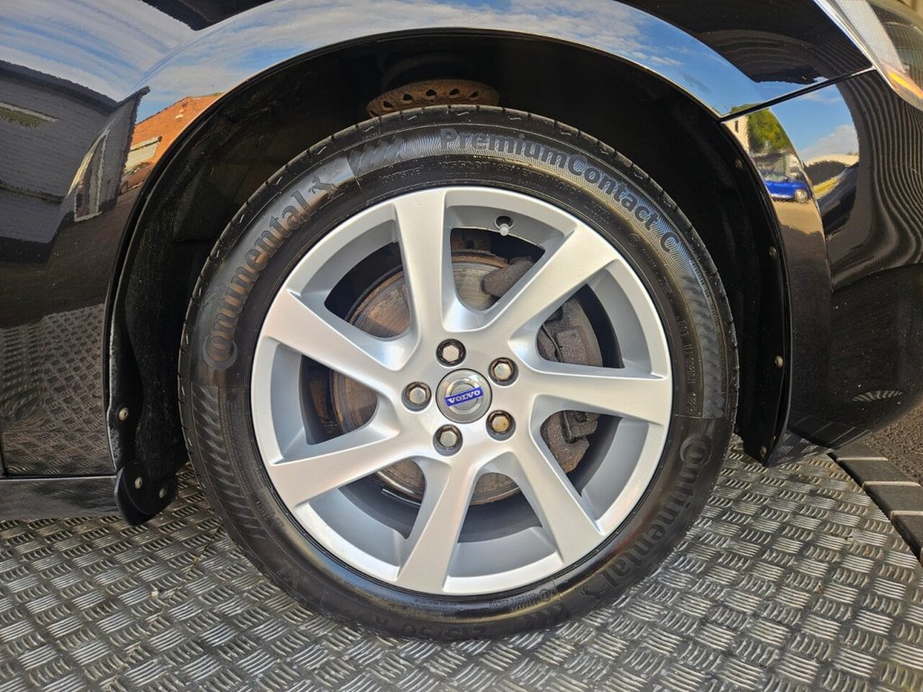 Used Volvo V60 2013 for sale - 76080934: Photo 13
