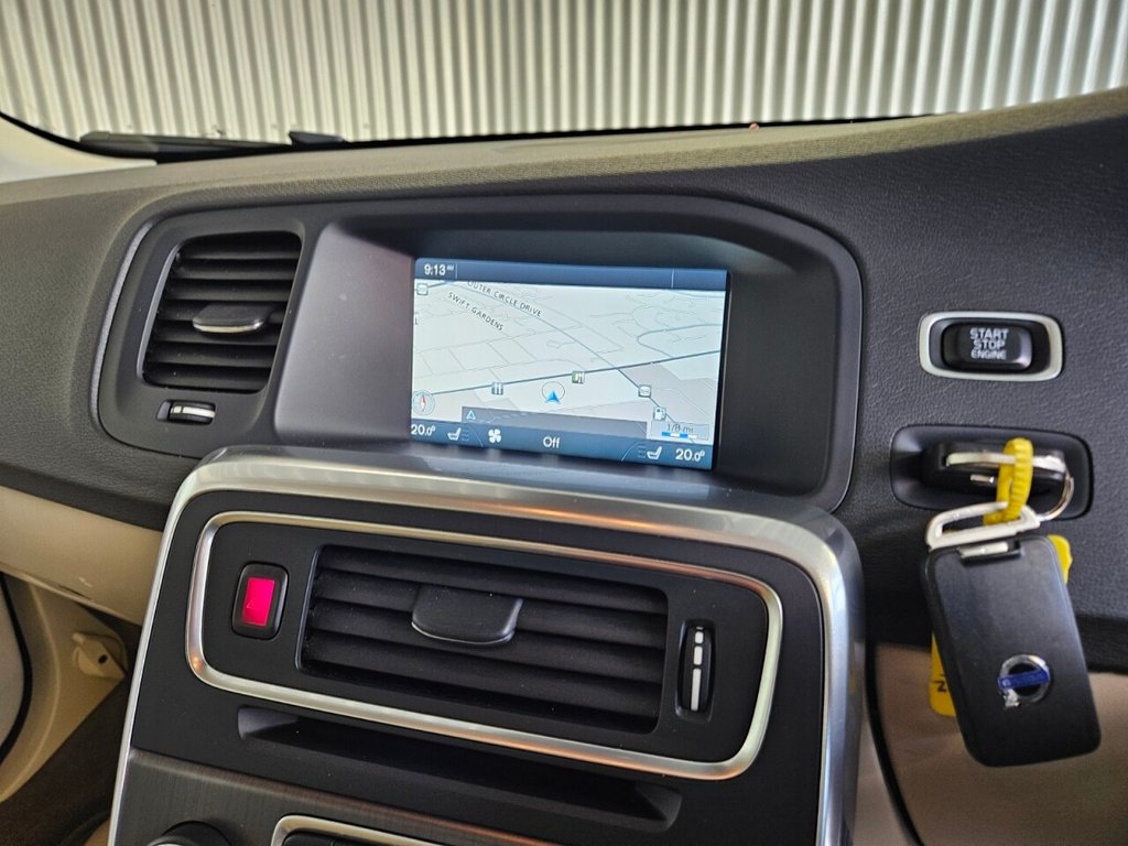 Used Volvo V60 2013 for sale - 76080934: Photo 23