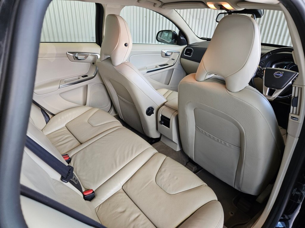 Used Volvo V60 2013 for sale - 76080934: Photo 29