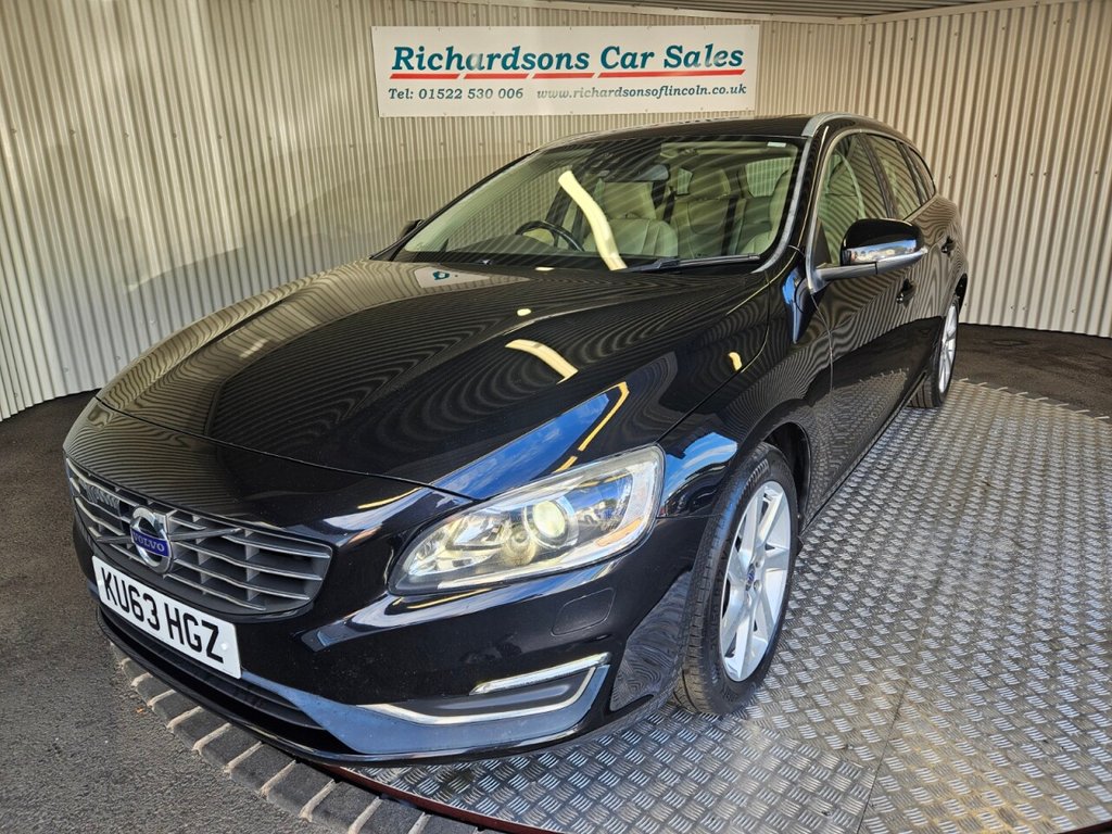 Used Volvo V60 2013 for sale - 76080934: Photo 9