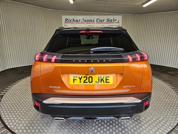 Used Peugeot 2008 2020 for sale - 76496611: Photo