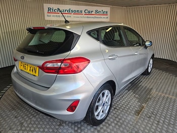 Used Ford Fiesta 2017 for sale - 79155249: Photo